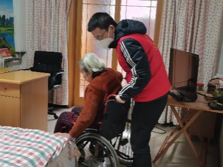 【疫情防控】盡銳出戰(zhàn)護我城，工投先鋒在行動 ——集團干部下沉一線系列（二）